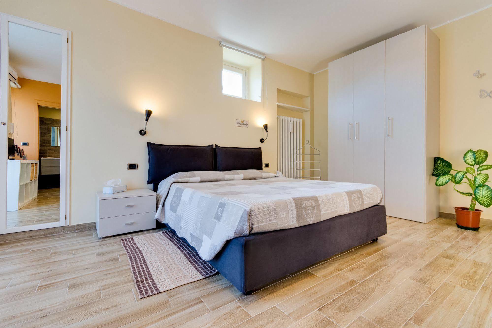Pacifico Turin Studio Exteriör bild